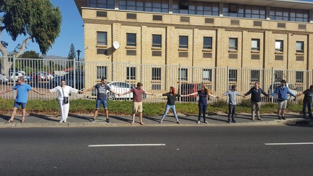 march human chain.jpg